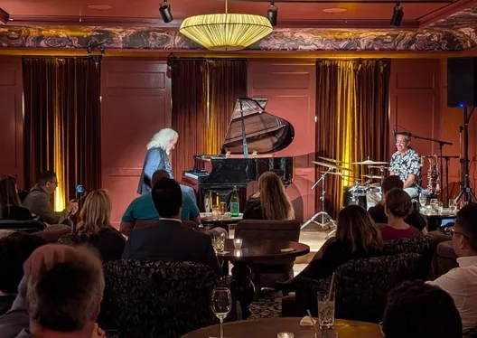 Manuel Obregón at the piano